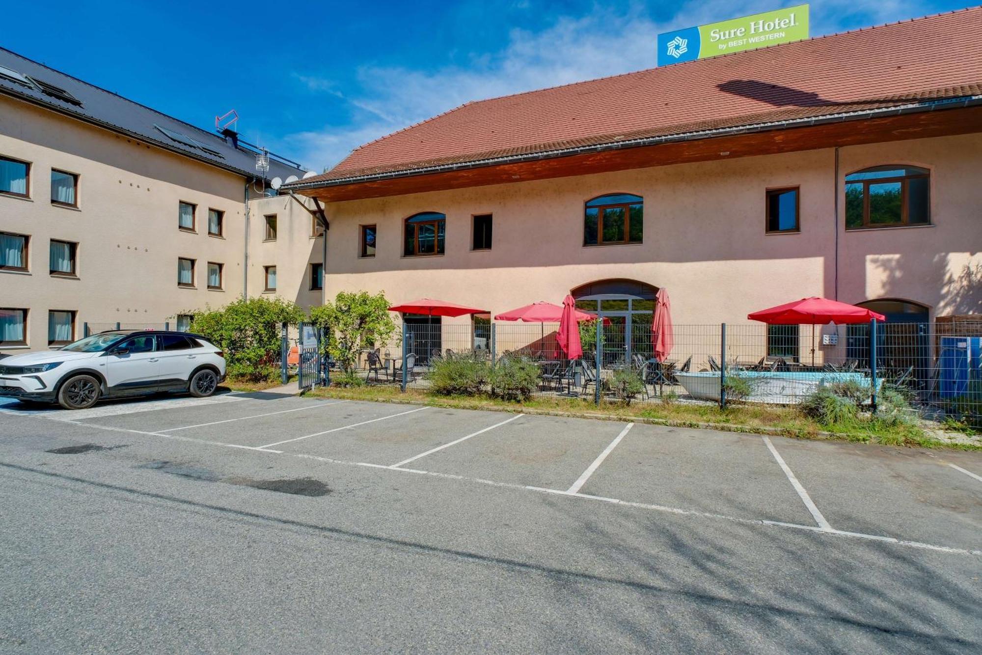 Sure Hotel By Best Western Annecy Cran-Gevrier Exterior photo